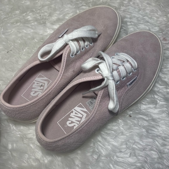 VANS authentic pink suede skate shoe - Picture 3 of 5